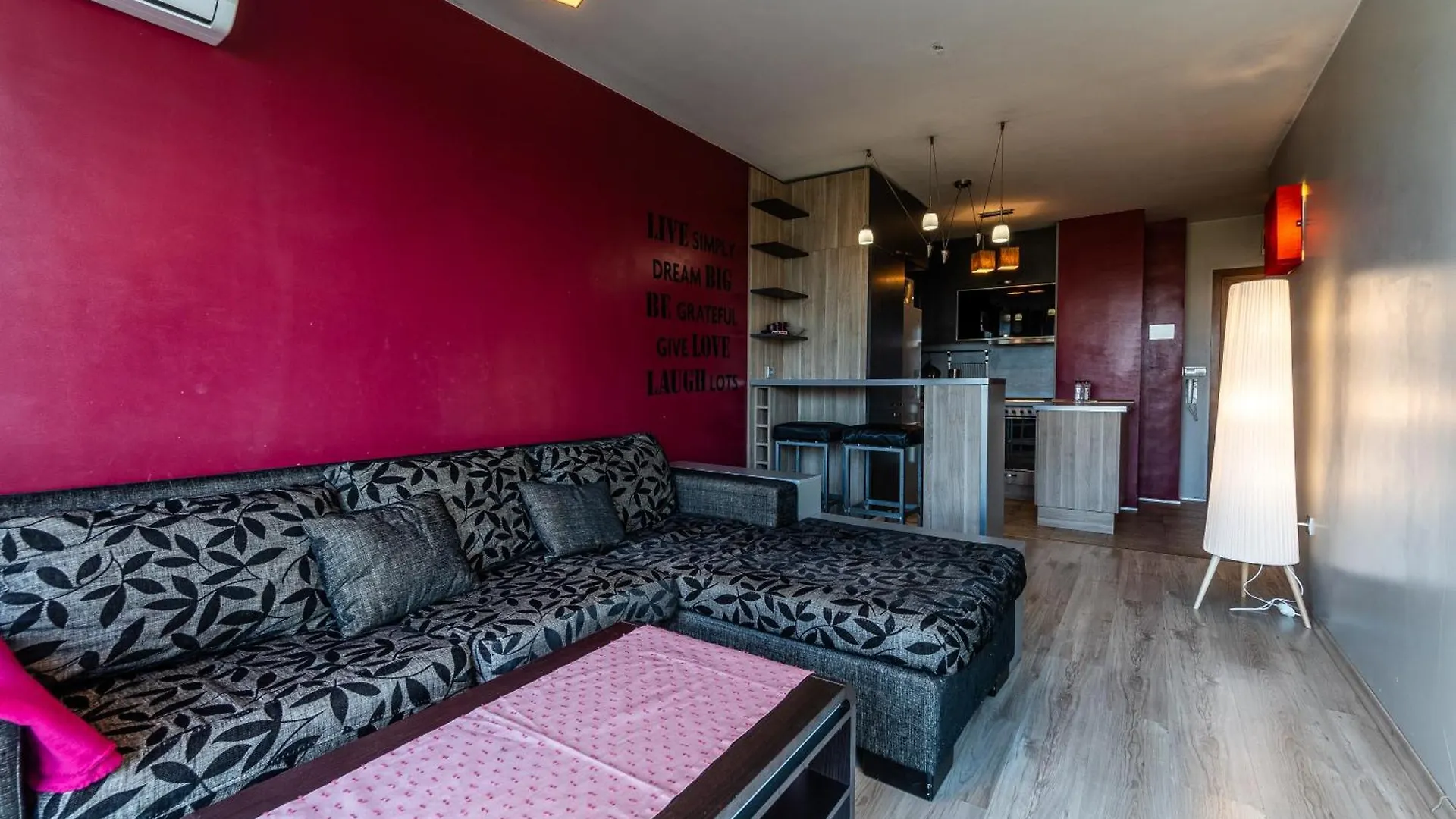 Cosy Suite location